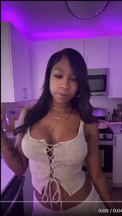 Cooking with kya Viral Sex Video In Kitchen