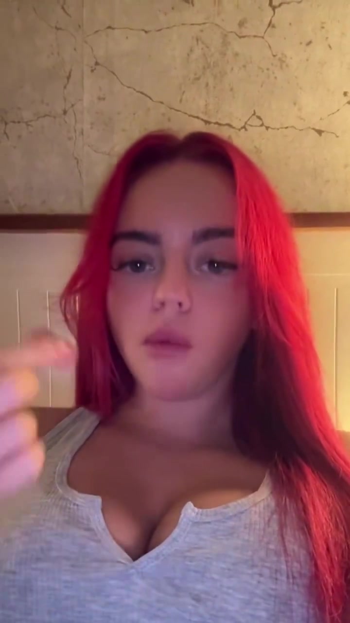 Nicolephathole – Nicole Cummins Onlyfans Video Shower Body Very Lewd